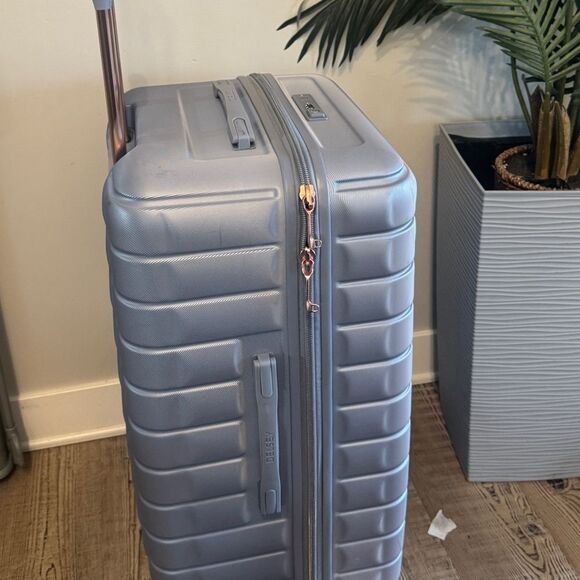 Delsey Paris Shadow 5.0 Spinner Luggage 27 Large Trunk HardShell Suitcase TSA - Picture 12 of 16